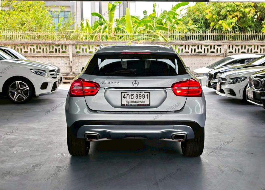 Mercedes Benz GLA 200 W156 ปี 2015 รูปที่ 6