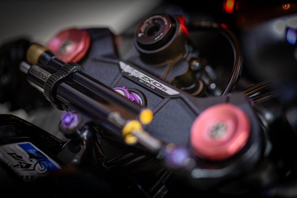 Kawasaki ZX-10RR ปี 2017 15