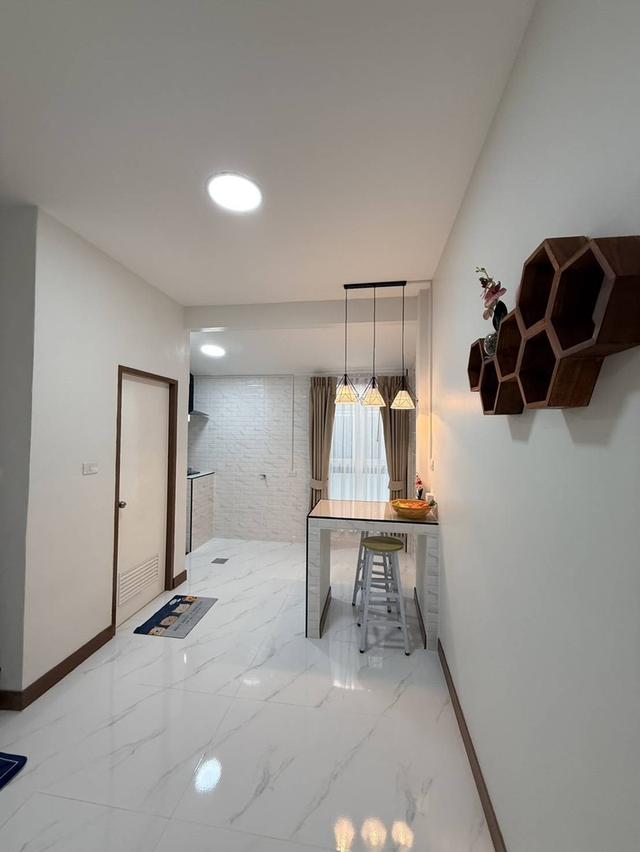 หมู่บ้าน นนทวีวิลล์  5 ถนนมิตรไมตร 9