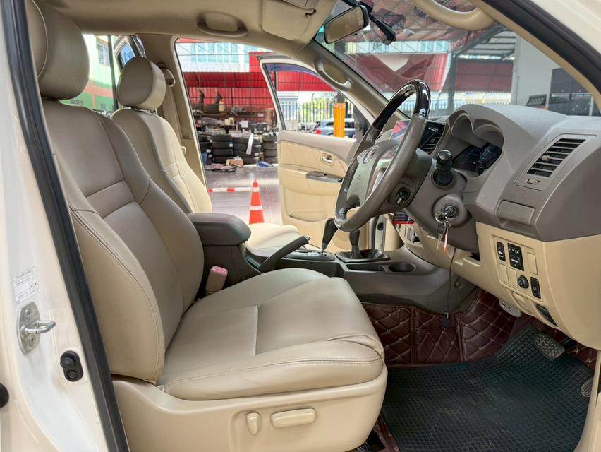 TOYOTA FORTUNER 3.0 V 4WD ปี2012 รถบ้านแท้ รถสายลุย  โคตรคุ้ม ไม่เคยชน  พร้อมใช้งาน 9