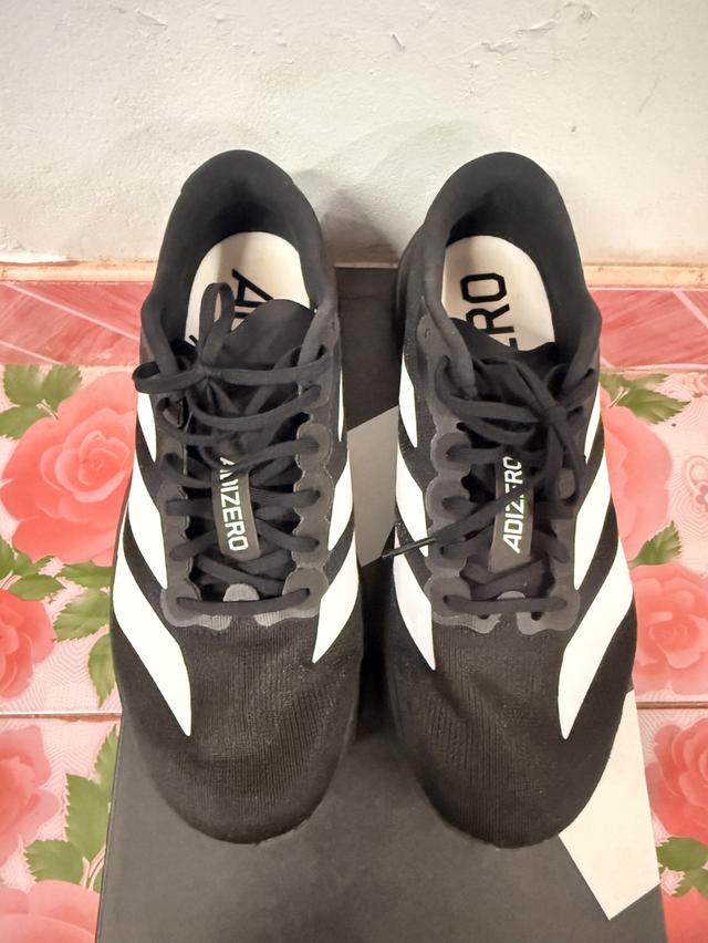 รองเท้าวิ่ง adidas evo sl black 8us 4