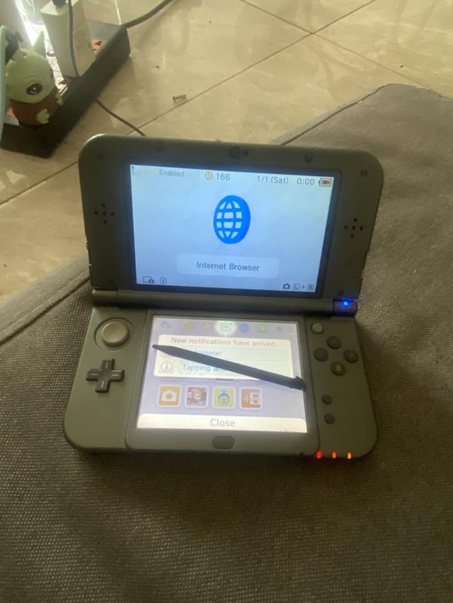 NINTENDO 3DS XL 2