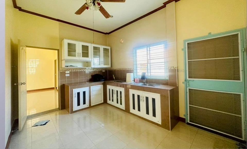 บ้านเดี่ยว หมู่บ้านสายลมเย็น 162 ตร.ว. ทำเลใจกลางเมืองระยอง 4