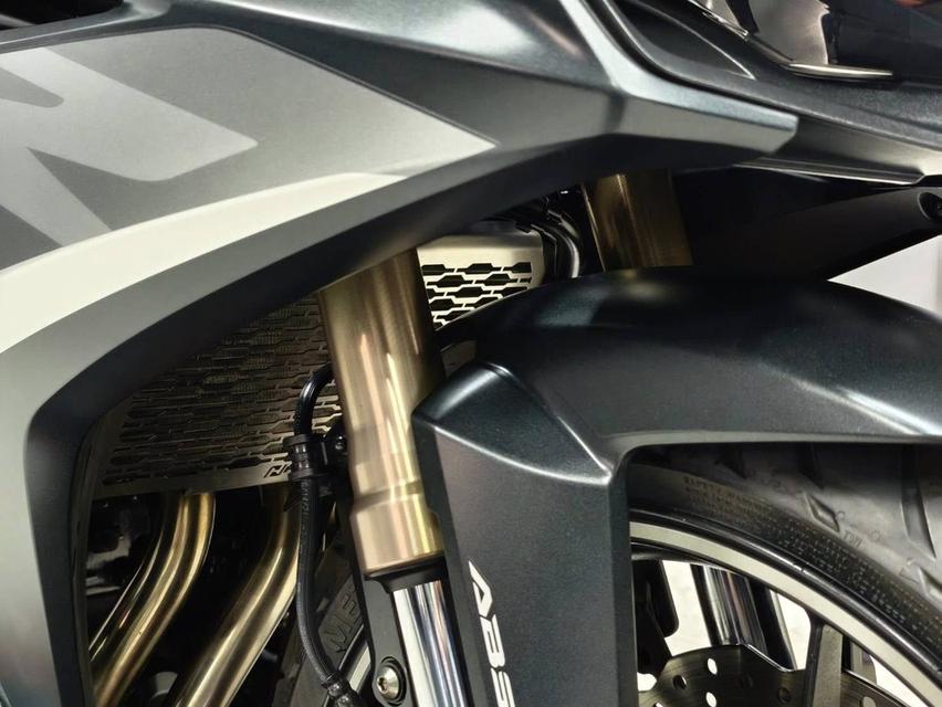 ออกรถ 0 บาท Honda Cbr500r ปี 2022 abs  พร้อมขี่ ของแต่งเต็มๆ สภาพนางฟ้า รูปที่ 13