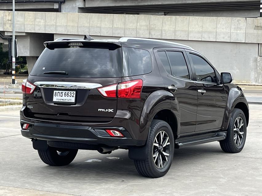 ISUZU MU-X 1.9 AT DVD Navi ปี2019 สีน้ำตาล  6