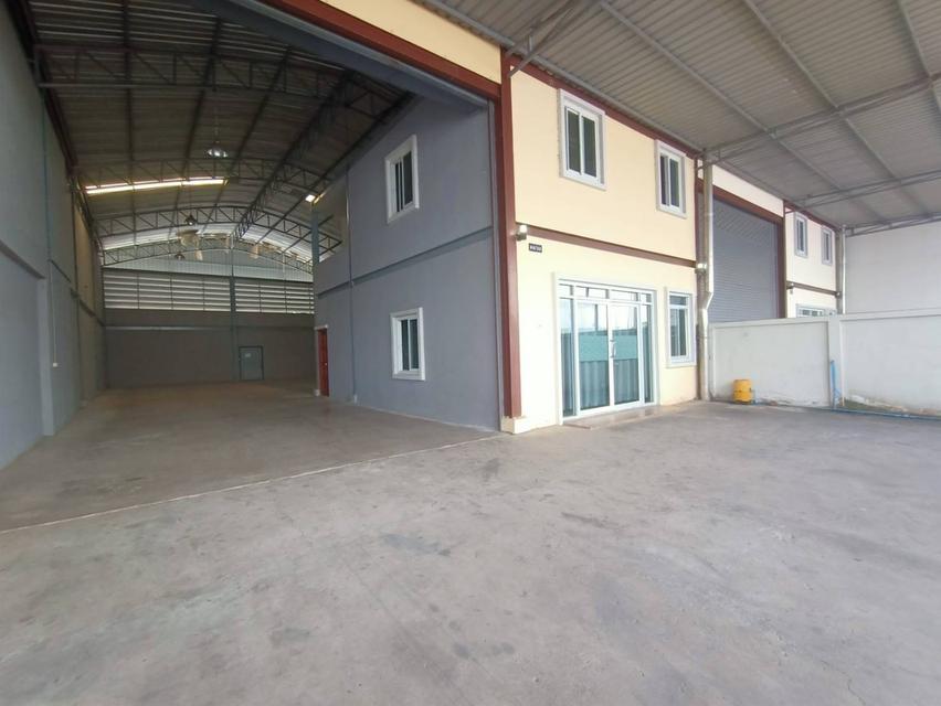 ขาย/ให้เช่าโรงงาน โกดัง ออฟฟิศ2ชั้น ซอยเจอาร์2 ต.บางน้ำจืด  จ.สมุทรสาคร 2