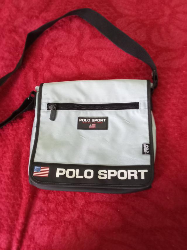 กระเป๋าสะพายข้างแบรนด์มือสอง รูปที่ 10