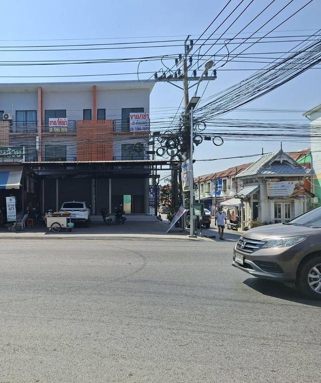 อาคารพาณิชย์ 2 หลังคู่ 18