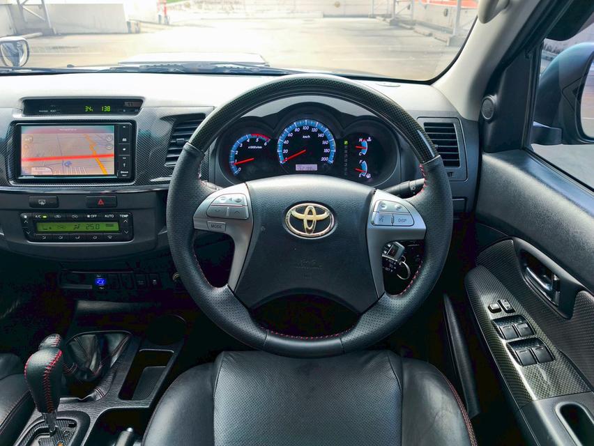 รหัสรถ CAT256 📌 2013 จด 15 Toyota Fortuner 3.0 V TRD Sportivo 4WD ขับ4 รุ่นท๊อปแต่งTRD 7