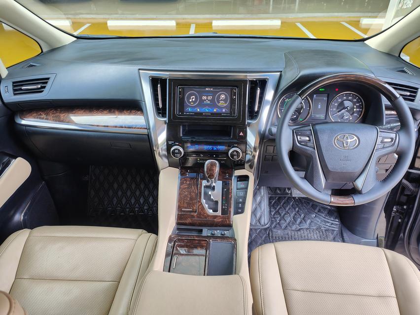 Toyota Alphard 2.5 Hybrid E-Four AT ปี 2019 6