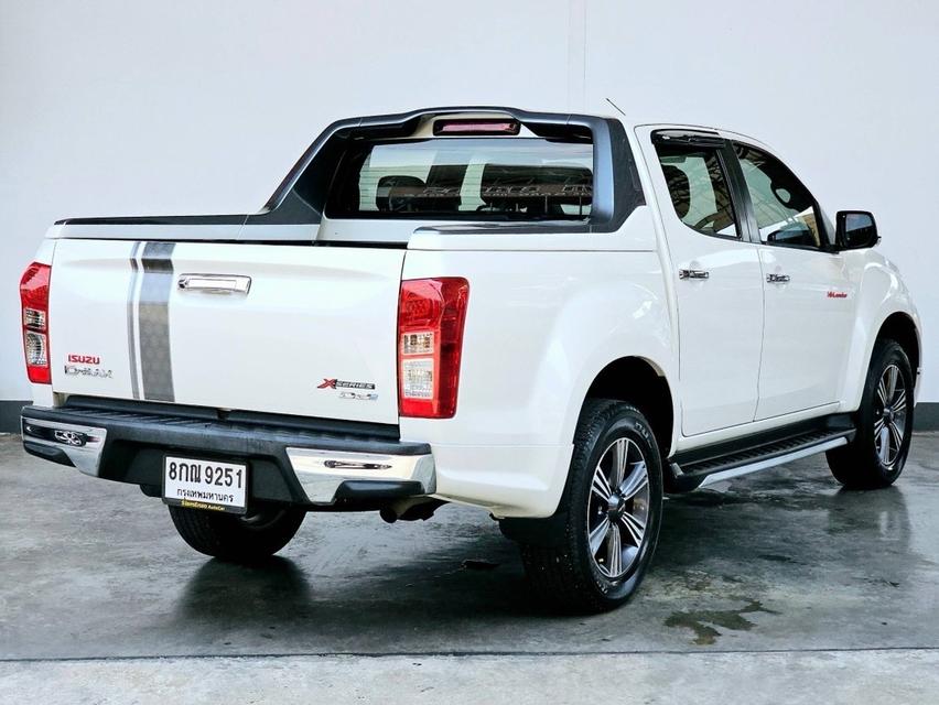 ISUZU D-MAX 4 ประตู Hi-Lander 1.9 Ddi Z DVD X-Series เกียร์ M/T ดีเซล สี ขาว ปี 2019 รหัส SEZ9251 3