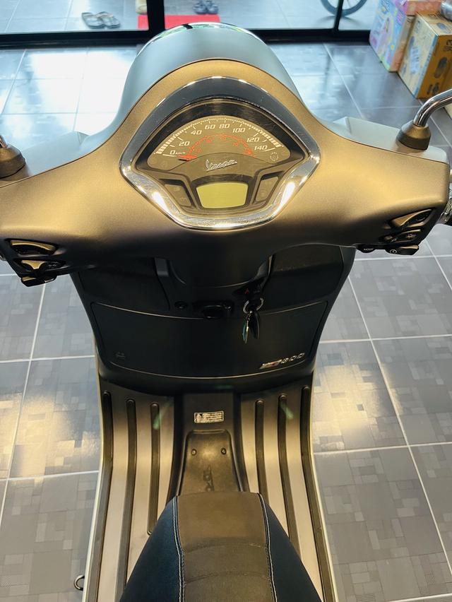 Vespa300GTS Super/2019 5