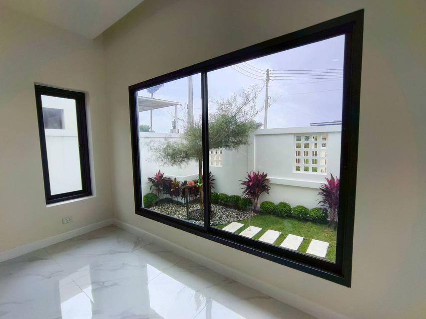 ขายหมู่บ้านมันดาราวิลล่า ถลาง - ย่าจันทร์ บ้านหลังใหญ่ พื้นที่เยอะ สะดวกสบาย จัดสวนสวยเต็ม 10