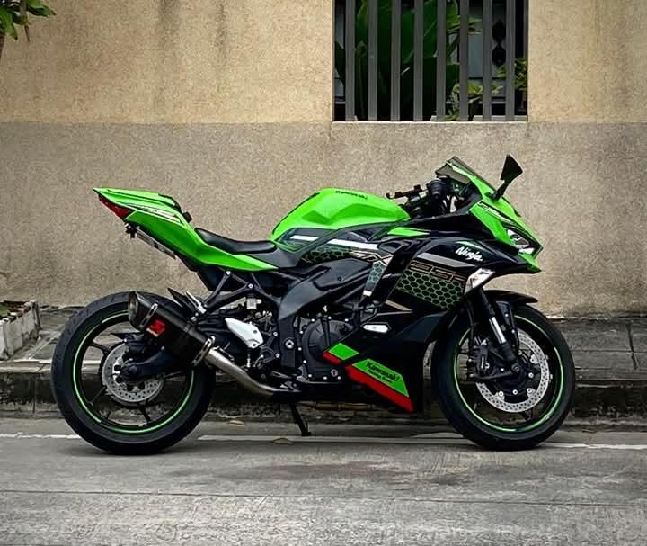 ขายด่วน Kawasaki Ninja ZX-25R