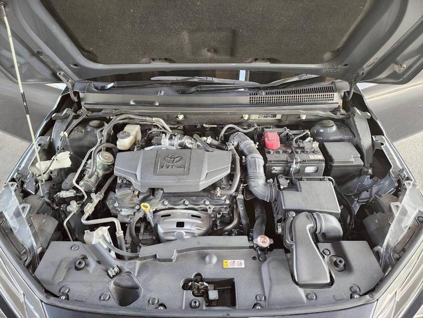 TOYOTA YARIS ATIV 1.2 PREMIUM LUXURY AT ปี 2024 รถสวยมือเดียว ไมล์น้อย 11