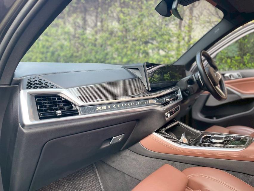 BMW X5 30d msport Lci 2023  สี Skyscraper Grey Metallic (สีพิเศษ) 15