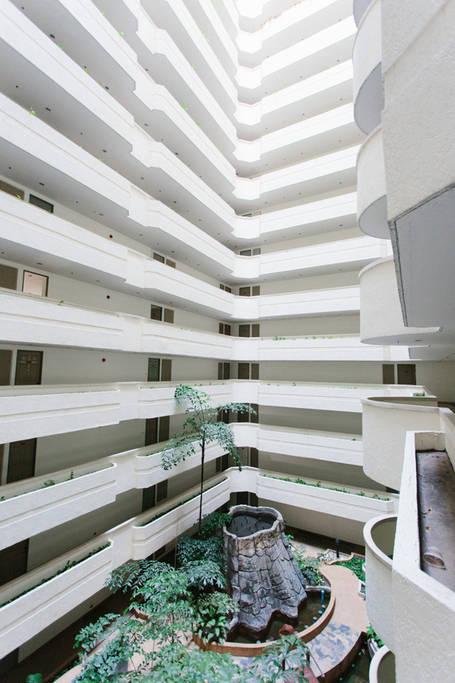 Condo for rent at Pathumwan BTS station is on Ratchadamri  3
