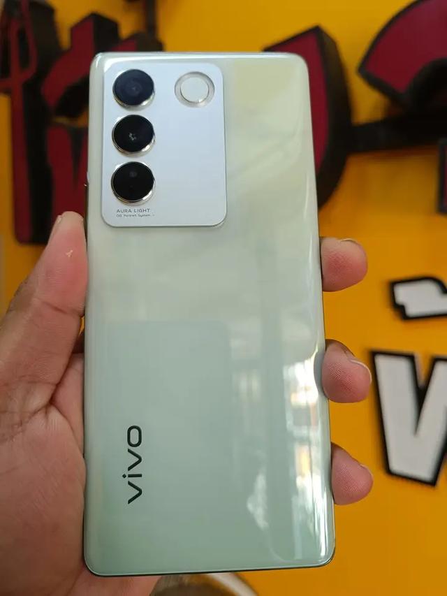 ขายโทรศัพท์ Vivo V27 2