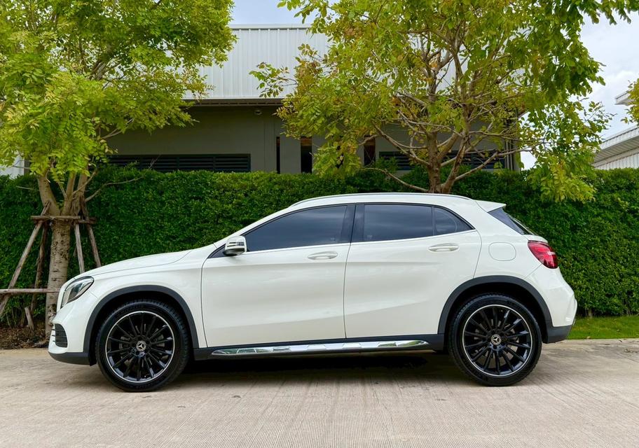 ขาย Benz Gla250 Amg ปี18