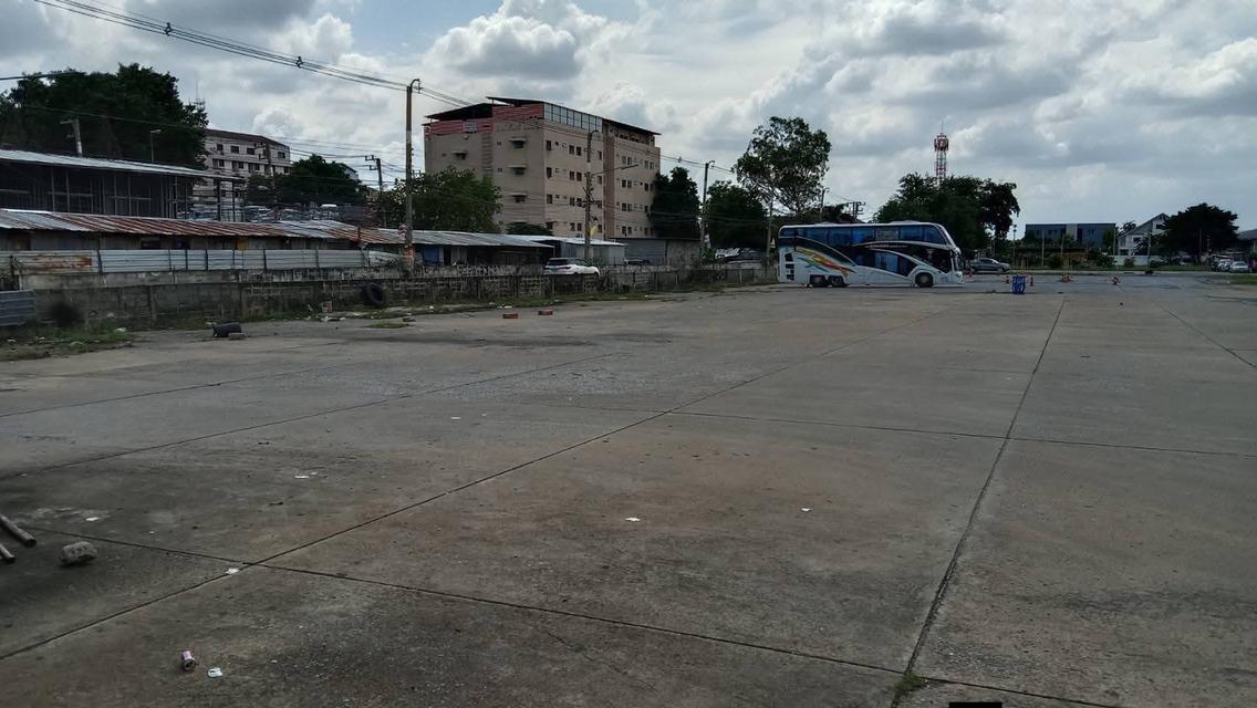 ที่ดินสวย 10ไร่เศษ ใจกลางธุรกิจ ติดถนนหหลโยธิน ใกล้เซียร์รังสิต ตลาด4มุมเมือง 1