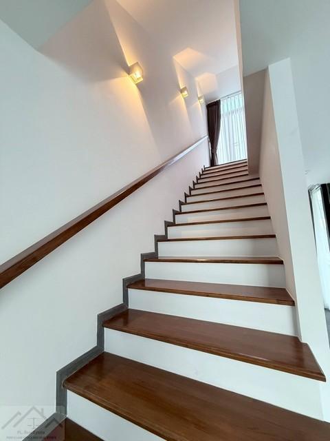 ให้เช่า โฮมออฟฟิศ 4 ชั้น โครงการ 128 Possible Private Home Office ย่านวัชรพล-สายไหม ใกล้ BTS สายหยุด ซอยพหลโยธิน 50 แยก 11 11