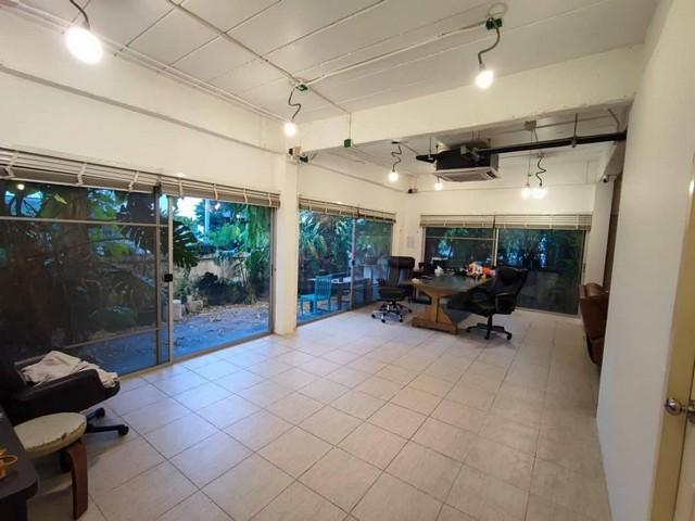 ให้เช่าบ้านเดี่ยว 2 ชั้น 65 ตรว. หมู่บ้านโนเบิล จีโอ วัชรพล Noble Geo Watcharapol ใกล้เพลินนารี่ มอลล์ ตลาดถนอมมิตร 5