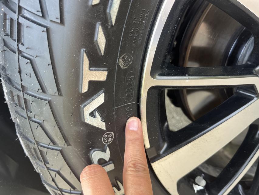 Mitsubishi pajero  15