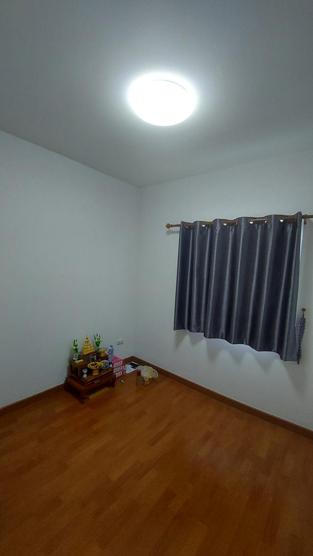 ขายทาวโฮม Lalin Town เพชรเกษม - พุทธมณฑล สาย 4  4ห้องนอน 2ห้องน้ำ 2ที่จอดรถ  ราคา2.5ล้านบาท 5