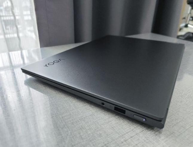 Lenovo Yoga Slim 7i Pro i5-1135G7 4