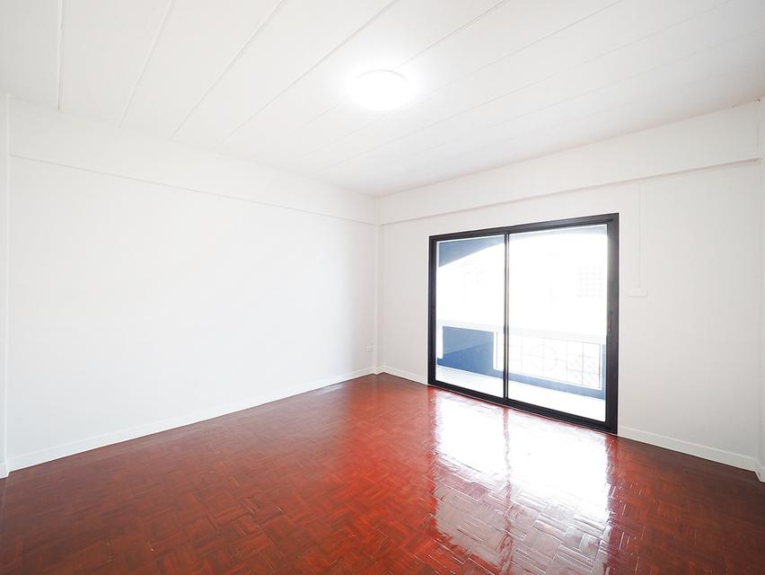 ขายทาวน์เฮ้าส์ 3 ชั้น ม.บัวทองธานี ขนาด 16 ตรว. 3นอน 3น้ำ [บางใหญ่-กาญจนาภิเษก] ขาย 1.65ล้าน 14