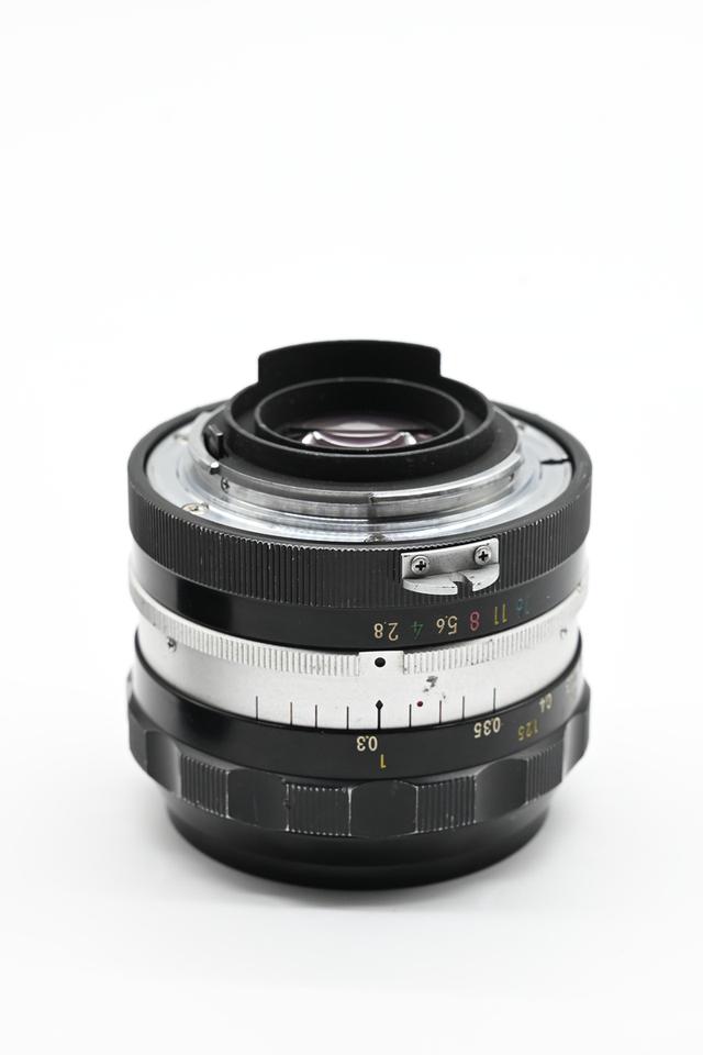 เลนส์มือหมุน Wide นิคอน  Nikkor 24 mm f2.8  Nikkor N-C  9