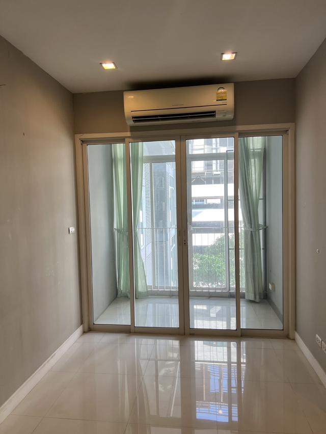 ชั้น 7  ขายด่วน!! ห้องชุด ไอดีโอ เวิร์ฟ สุขุมวิท (ideo verve sukhumvit-condo ) BTS อ่อนนุช รายละเอียด  -เนื้อที่ 42 sqm. 2 ห้องนอน 1 ห้องน้ำ ชั้น7 วิว 3