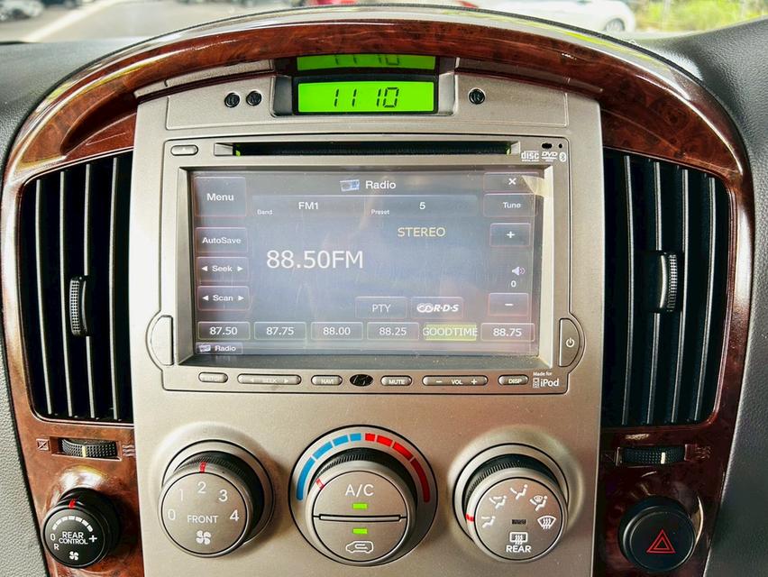 Hyundai Grand Starex 2.5 VIP AT 2013 13