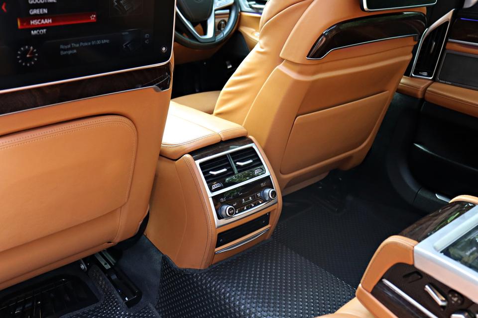 740Le xDrive Pure Excellence (G12) 8