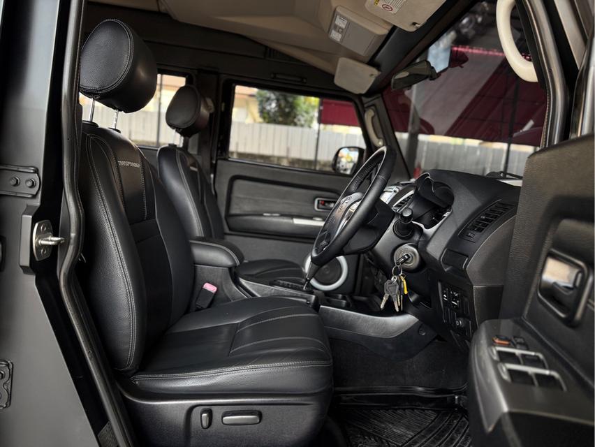 รหัสรถ WRT991 2015 THAI RUNG TRANSFORMER MAX, 2.5 D4D 2WD 11 ที่นั่ง 11