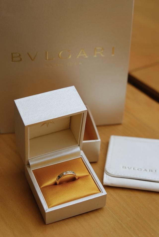 Authentic Bvlgari B.zero1 Ring in 18k Yellow Gold with Diamond