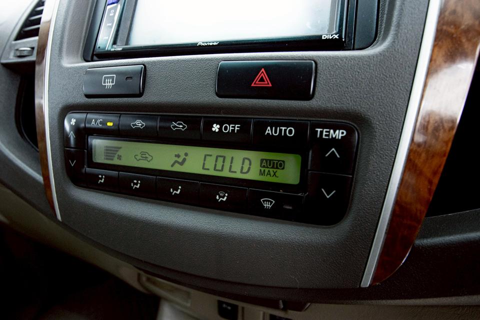 รหัสรถ 1D592  FORTUNER 3.0 V 2WD. 2009 11