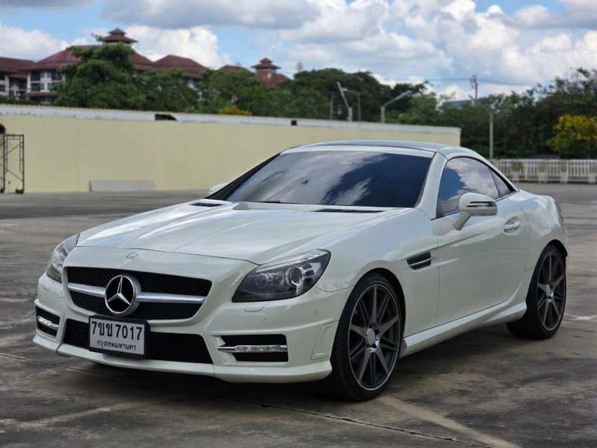 ขาย Benz SLK200 AMG Package R172 ปี 2013 สีขาว รถสวย พร้อมใช้งาน