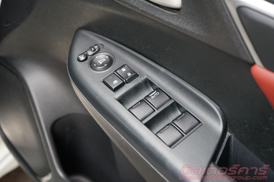 2014 HONDA JAZZ 1.5 SV+ รุ่นท็อป 20