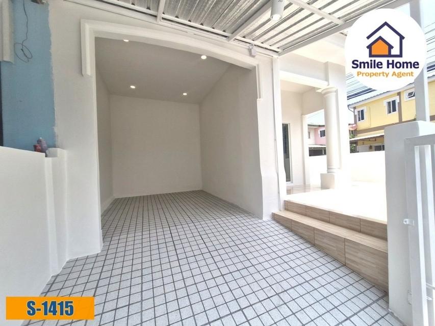 ลัลลี่วิลล์1 ซอยมังกร แพรกษา สมุทรปราการ หลังริมรีโนเวทใหม่ 2