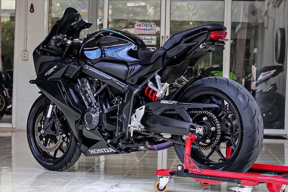 CBR650F ปี2023 Honda สีดำสวย รูปที่ 6