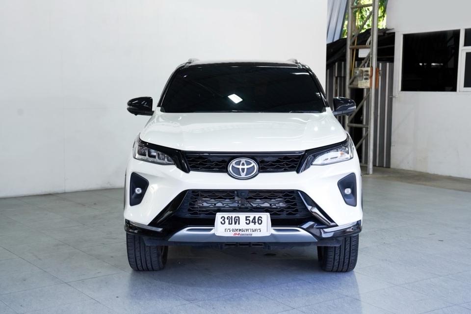 TOYOTA FORTUNER 2.4 Legender AT ปี 2022 รหัส 84CT546 2