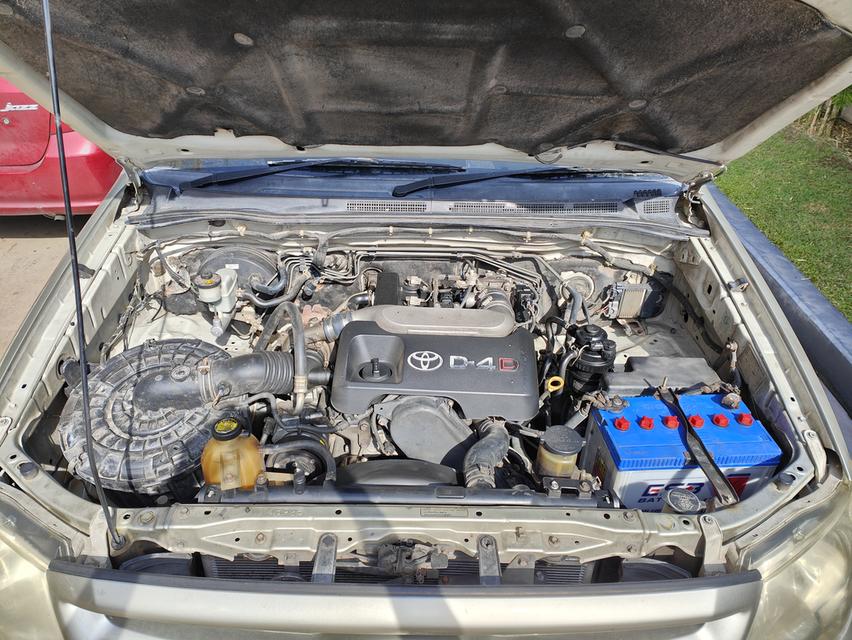 Toyota Vigo 2.5 E Cab MT ปี 06 7