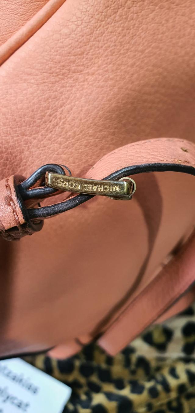 กระเป๋าเป้ Michael Kors รูปที่ 14