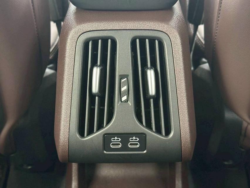 BMW X1 sdrive20i M Sport (U11) 2024 จด 2025 16