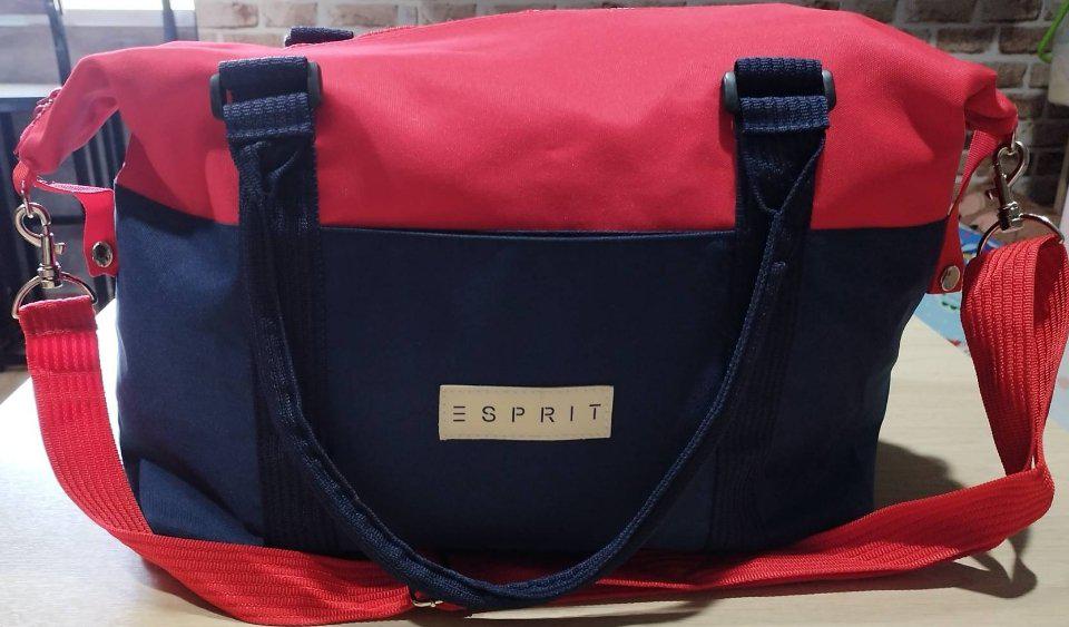 ขายกระเป๋าเดินทางยี่ห้อ ESPRIT สีแดง-น้ำเงิน ของแท้ มือหนึ่ง