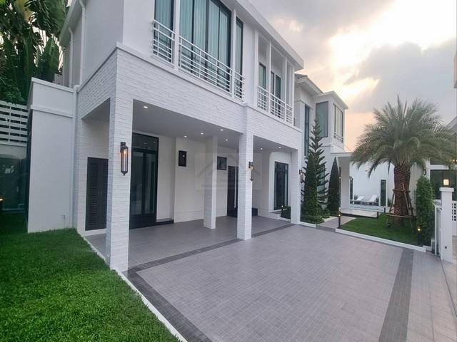 PB5385 ขายและให้เช่า บ้านเดี่ยวสุดหรู หมู่บ้านเพอร์เฟค มาสเตอร์พีซ สุขุมวิท77 บ้านมีสระว่ายน้ำส่วนตัว