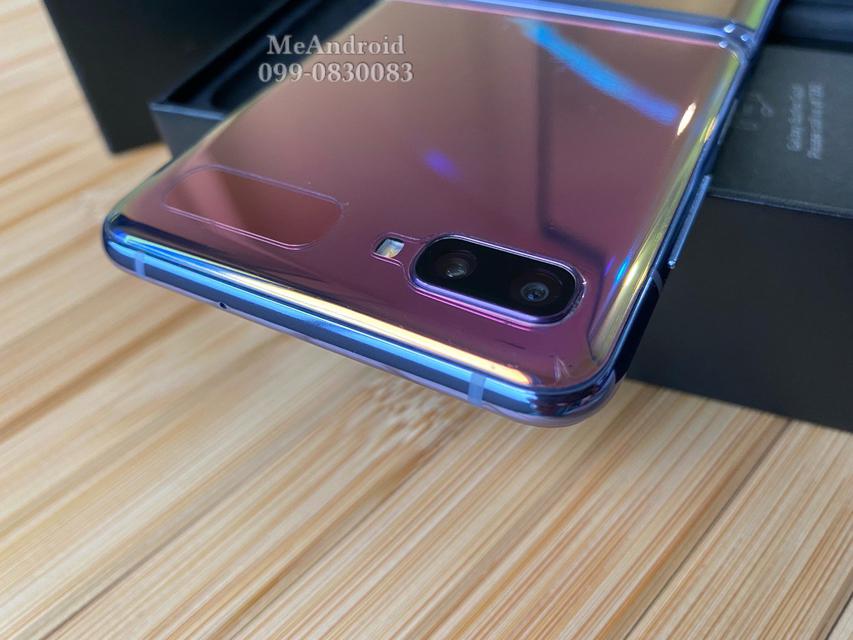 Samsung Z Flip สภาพสวยงาม 3