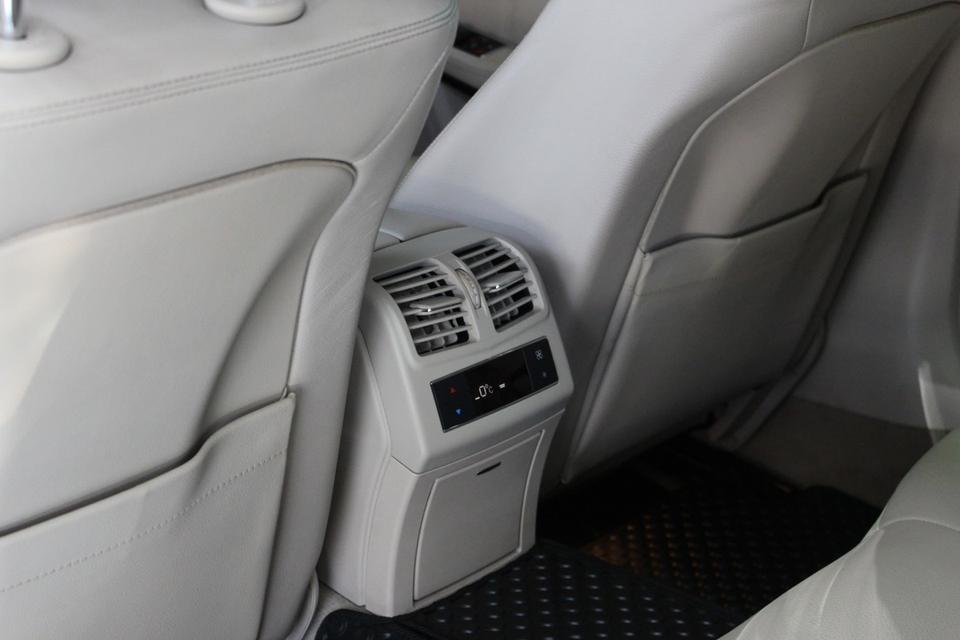 รหัสรถ JRS1456 Benz E300 Estate AMG 2015 มือเดียว ประหยัดน้ำมัน รูปที่ 12
