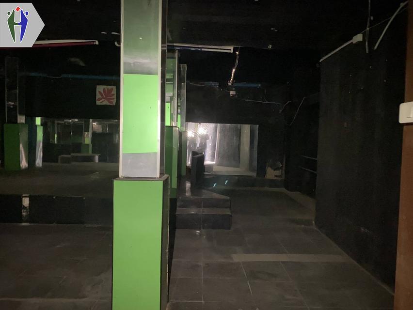 ร้านพัทยาใต้ สายสาม ทำธุรกิจได้ 4